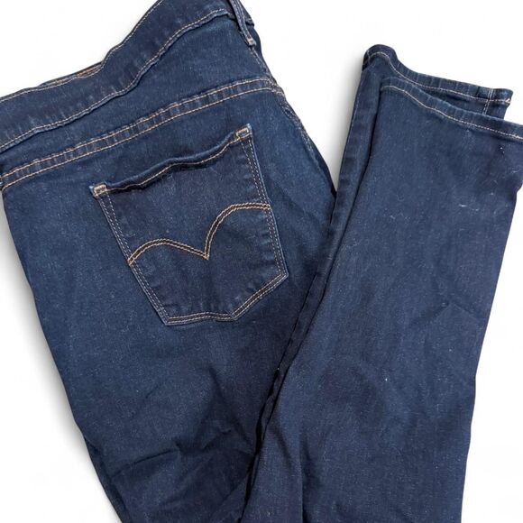 Levi's Women's Dark Wash Blue Skinny Jeans - EUC - Picture 5 of 5